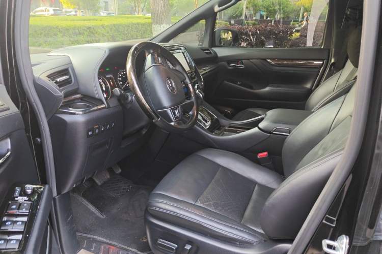 Used Toyota Alphard 2019 Dual-Engine 2.5L Prestige Edition Driver Seat