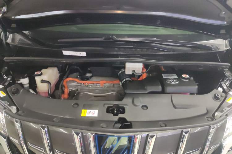 Used Toyota Alphard 2019 Dual-Engine 2.5L Prestige Edition Engine Bay