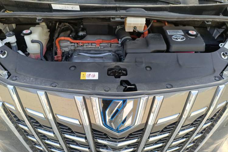 Used Toyota Alphard 2019 Dual-Engine 2.5L Luxury Edition Engine Bay