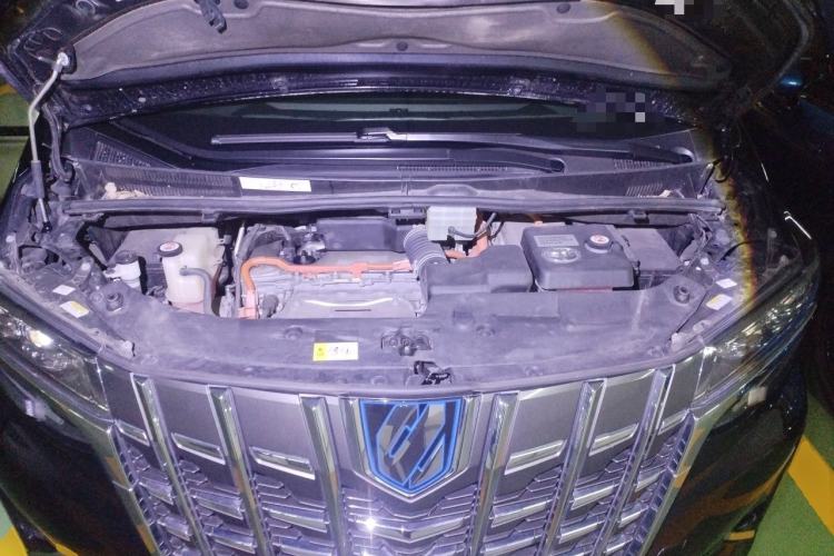 Used Toyota Alphard 2019 Dual-Engine 2.5L Luxury Edition Engine Bay