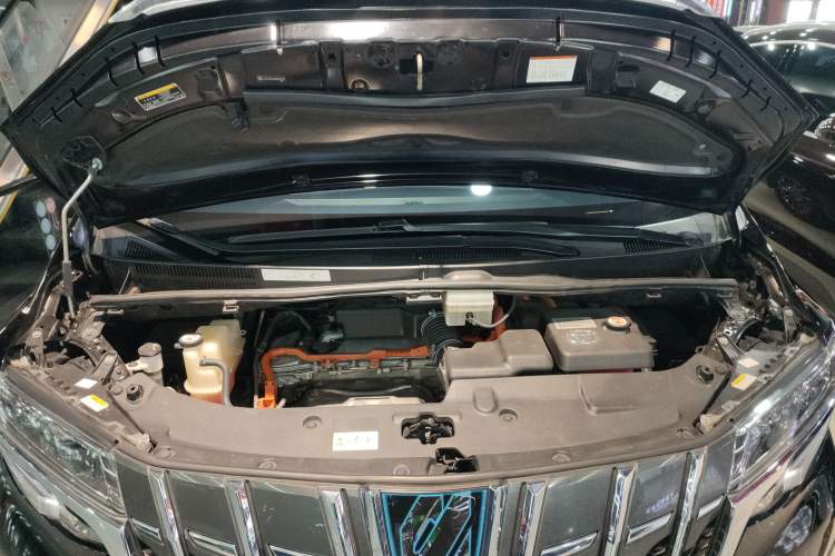 Used Toyota Alphard 2019 Dual-Engine 2.5L Prestige Edition Engine Bay