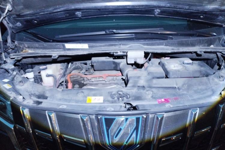 Used Toyota Alphard 2019 Dual-Engine 2.5L Luxury Edition Engine Bay