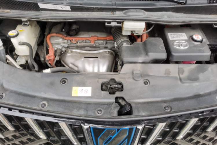 Used Toyota Alphard 2019 Dual-Engine 2.5L Luxury Edition Engine Bay