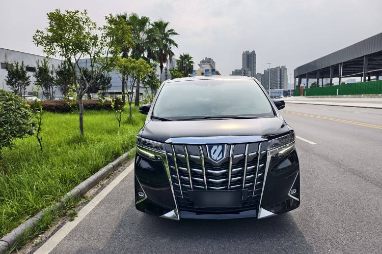 Used Toyota Alphard 2019 Dual-Engine 2.5L Luxury Edition Exterior 1