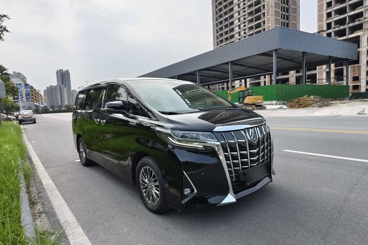 Used Toyota Alphard 2019 Dual-Engine 2.5L Luxury Edition Exterior 2