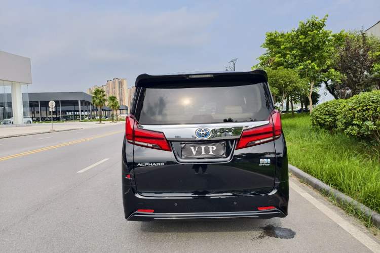 Used Toyota Alphard 2019 Dual-Engine 2.5L Luxury Edition Exterior 4