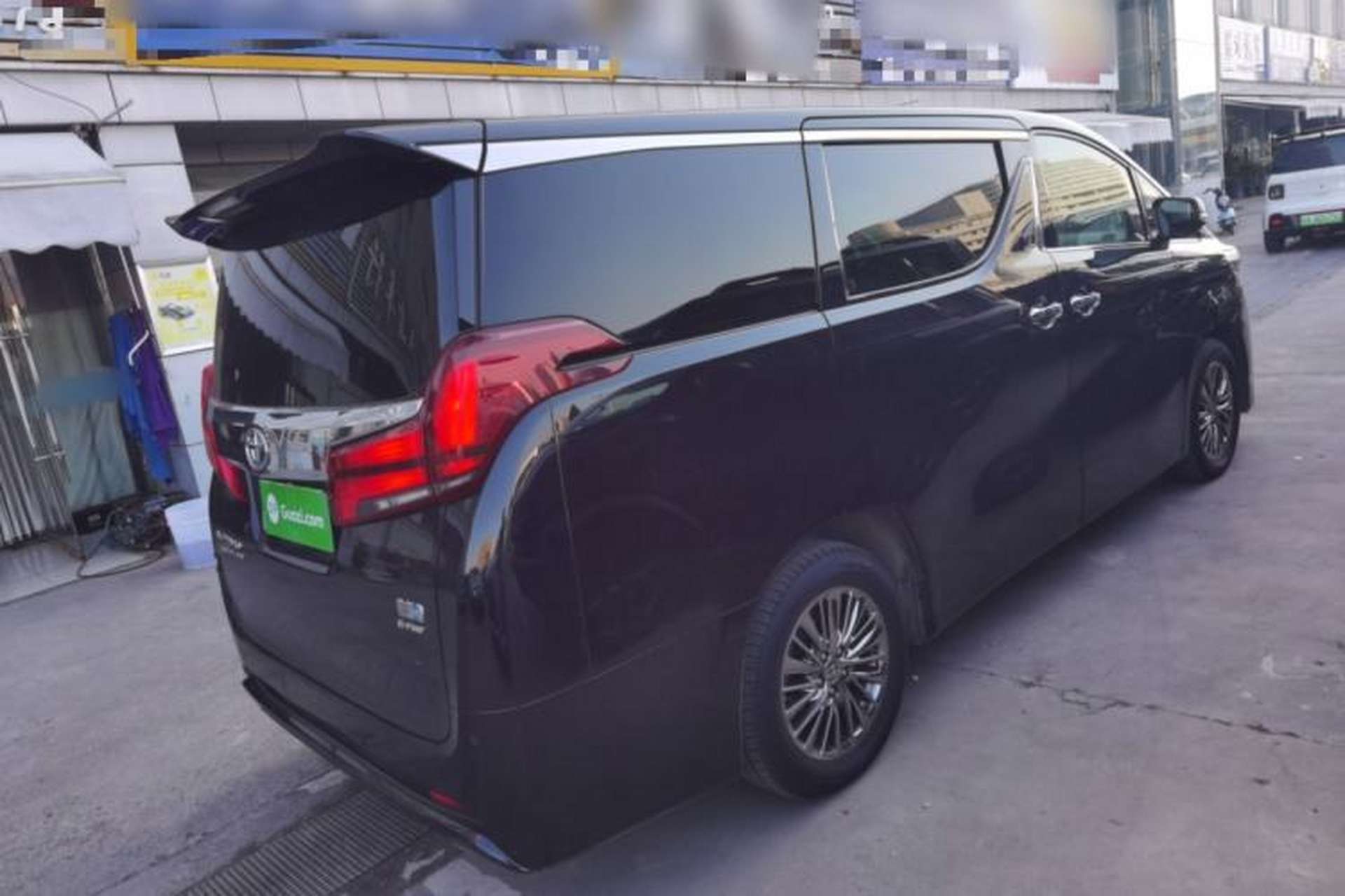 Used Toyota Alphard 2019 Dual-Engine 2.5L Prestige Edition Exterior 5