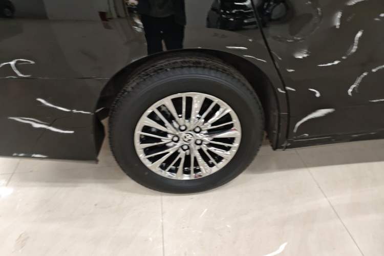 Used Toyota Alphard 2019 Dual-Engine 2.5L Prestige Edition Exterior 5