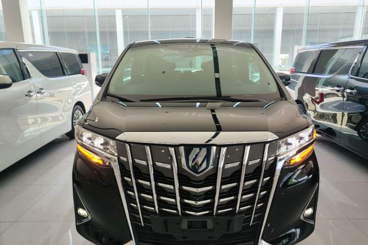 Used Toyota Alphard 2019 Dual-Engine 2.5L Luxury Edition Front