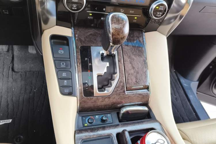 Used Toyota Alphard 2019 Dual-Engine 2.5L Prestige Edition Gear Lever