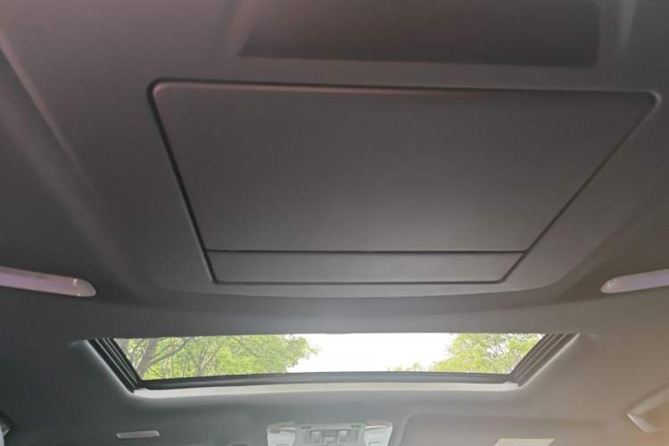 Used Toyota Alphard 2019 Dual-Engine 2.5L Prestige Edition Headliner
