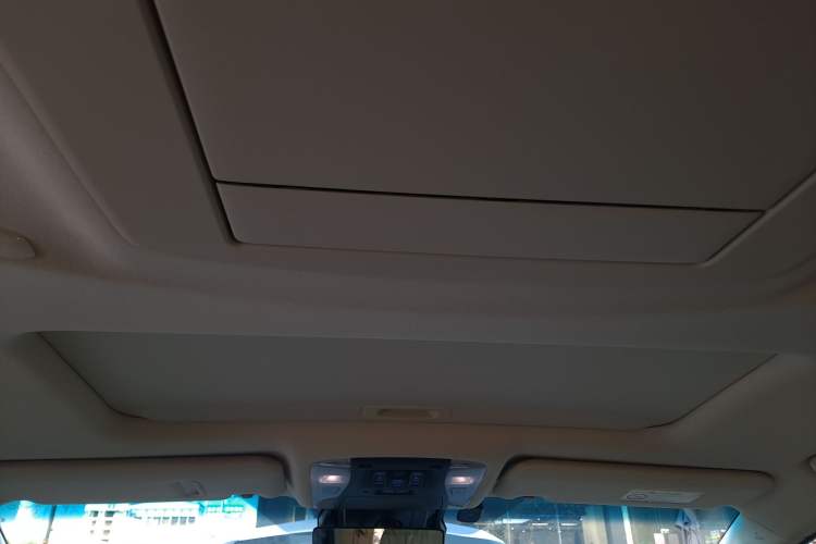 Used Toyota Alphard 2019 Dual-Engine 2.5L Luxury Edition Headliner