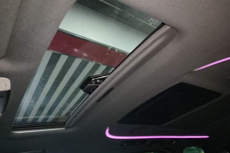 Used Toyota Alphard 2019 Dual-Engine 2.5L Prestige Edition Headliner