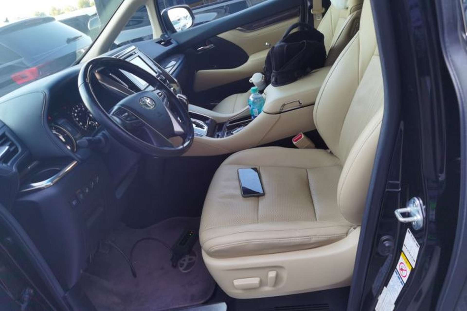 Used Toyota Alphard 2019 Dual-Engine 2.5L Prestige Edition Left Front Seat
