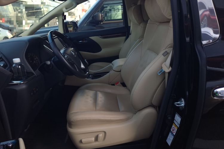 Used Toyota Alphard 2019 Dual-Engine 2.5L Luxury Edition Left Front Seat