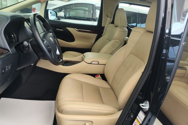 Used Toyota Alphard 2019 Dual-Engine 2.5L Luxury Edition Left Front Seat