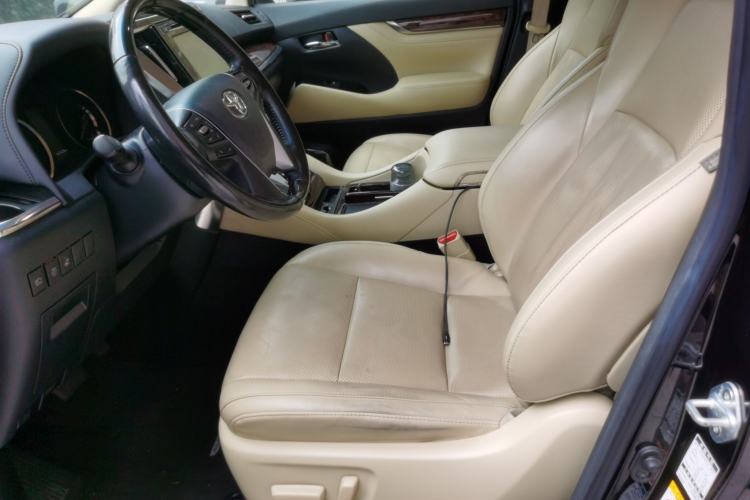 Used Toyota Alphard 2019 Dual-Engine 2.5L Luxury Edition Left Front Seat