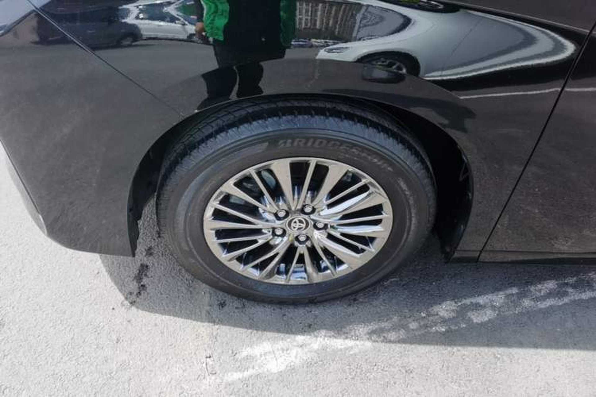 Used Toyota Alphard 2019 Dual-Engine 2.5L Luxury Edition Left Front Wheel Hub