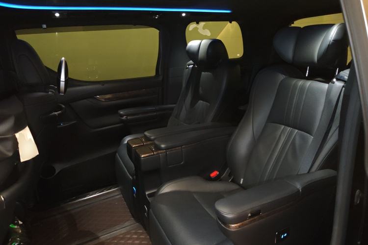 Used Toyota Alphard 2019 Dual-Engine 2.5L Prestige Edition Left Rear Seat