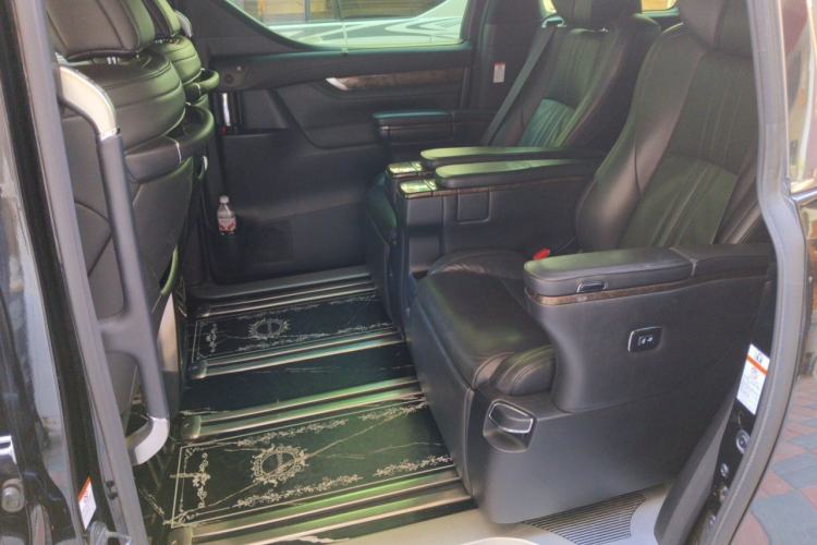 Used Toyota Alphard 2019 Dual-Engine 2.5L Prestige Edition Left Rear Seat
