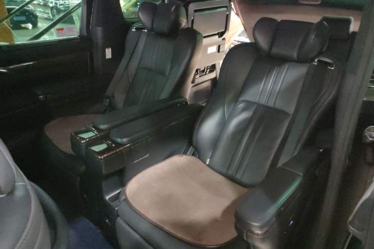 Used Toyota Alphard 2019 Dual-Engine 2.5L Prestige Edition Left Rear Seat