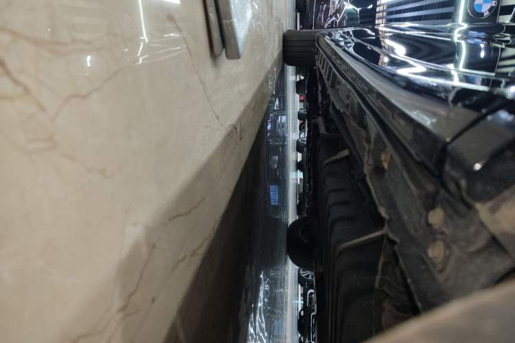 Used Toyota Alphard 2019 Dual-Engine 2.5L Prestige Edition Left Side Sill