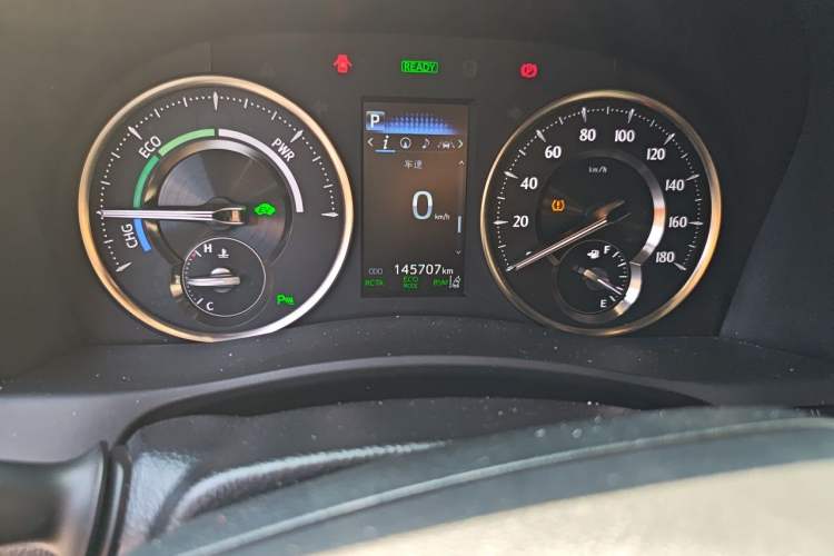 Used Toyota Alphard  Odometer Close Up