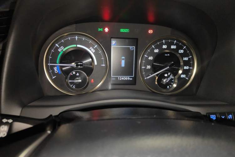 Used Toyota Alphard 2019 Dual-Engine 2.5L Prestige Edition Odometer Close Up