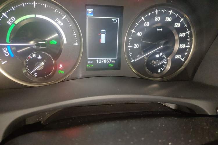 Used Toyota Alphard 2019 Dual-Engine 2.5L Luxury Edition Odometer Close Up