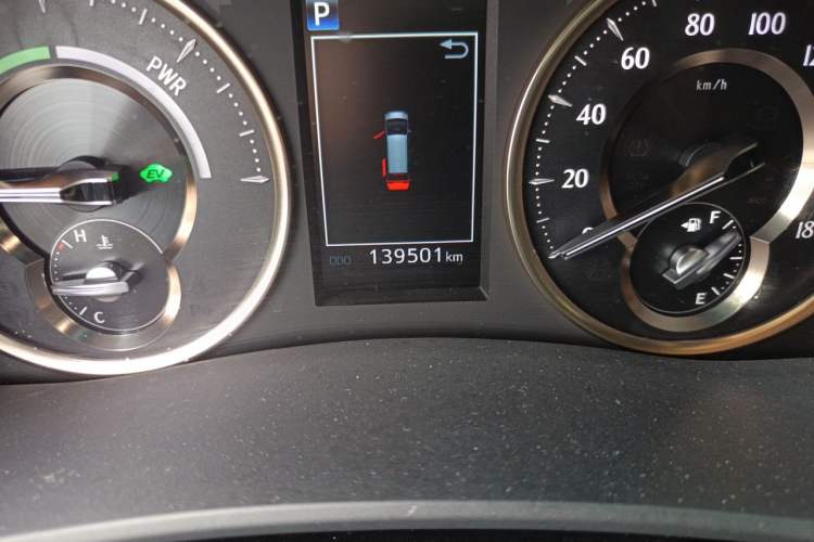 Used Toyota Alphard 2019 Dual-Engine 2.5L Prestige Edition Odometer Close Up
