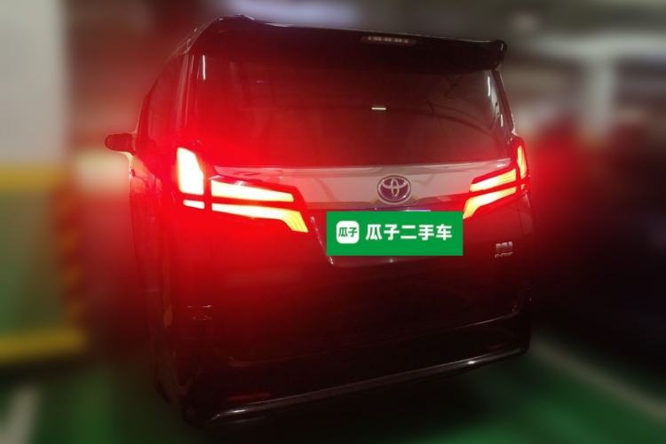 Used Toyota Alphard 2019 Dual-Engine 2.5L Luxury Edition Rear