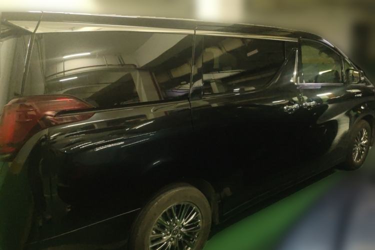 Used Toyota Alphard 2019 Dual-Engine 2.5L Luxury Edition Rear Right 45 Deg