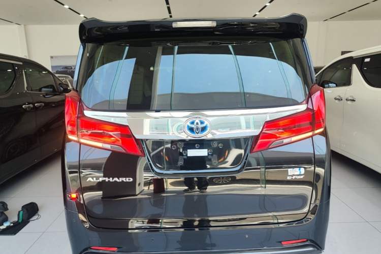 Used Toyota Alphard 2019 Dual-Engine 2.5L Luxury Edition Rear