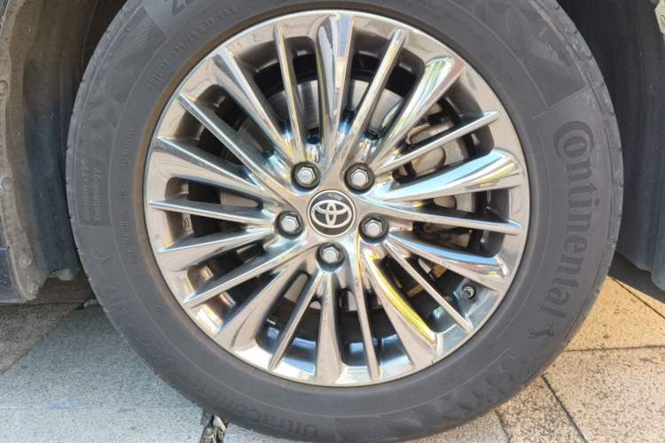 Used Toyota Alphard 2019 Dual-Engine 2.5L Prestige Edition Right Front Wheel Hub