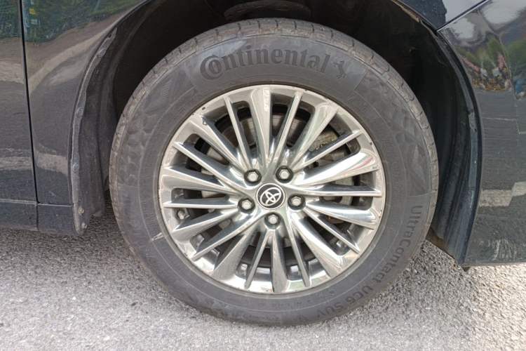 Used Toyota Alphard 2019 Dual-Engine 2.5L Prestige Edition Right Front Wheel Hub