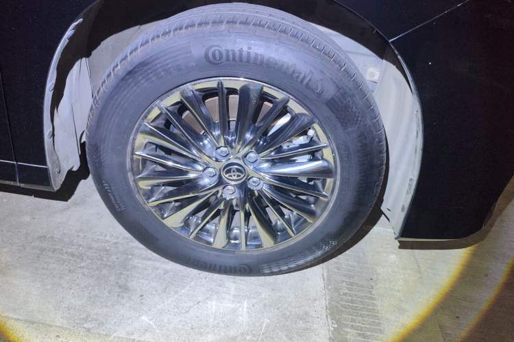 Used Toyota Alphard 2019 Dual-Engine 2.5L Prestige Edition Right Front Wheel Hub