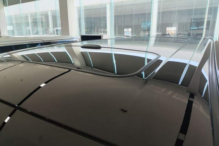 Used Toyota Alphard 2019 Dual-Engine 2.5L Luxury Edition Roof