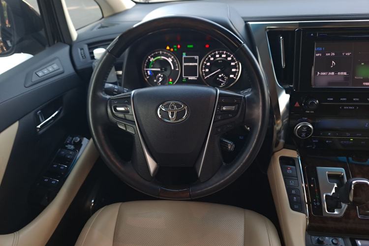 Used Toyota Alphard 2019 Dual-Engine 2.5L Luxury Edition Steering Wheel