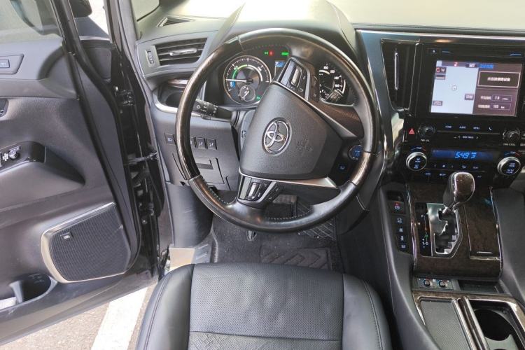 Used Toyota Alphard 2019 Dual-Engine 2.5L Prestige Edition Steering Wheel