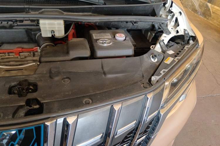 Used Toyota Alphard 2019 Dual-Engine 2.5L Prestige Edition Engine Bay Left