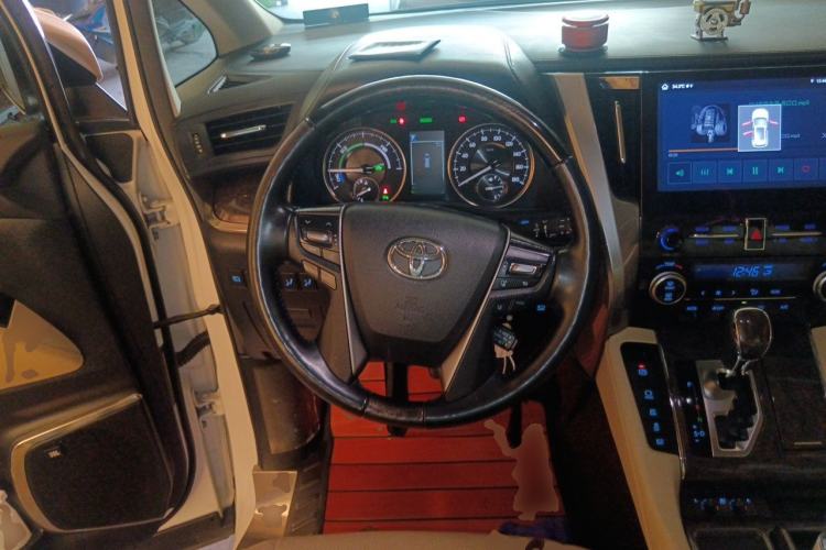 Used Toyota Alphard 2019 Dual-Engine 2.5L Prestige Edition Steering Wheel