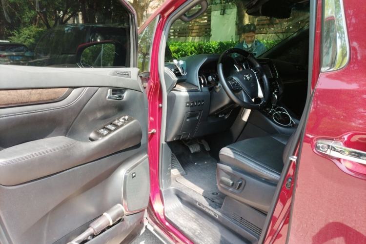 Used Toyota Alphard 2019 Dual-Engine 2.5L Prestige Edition Driver Seat