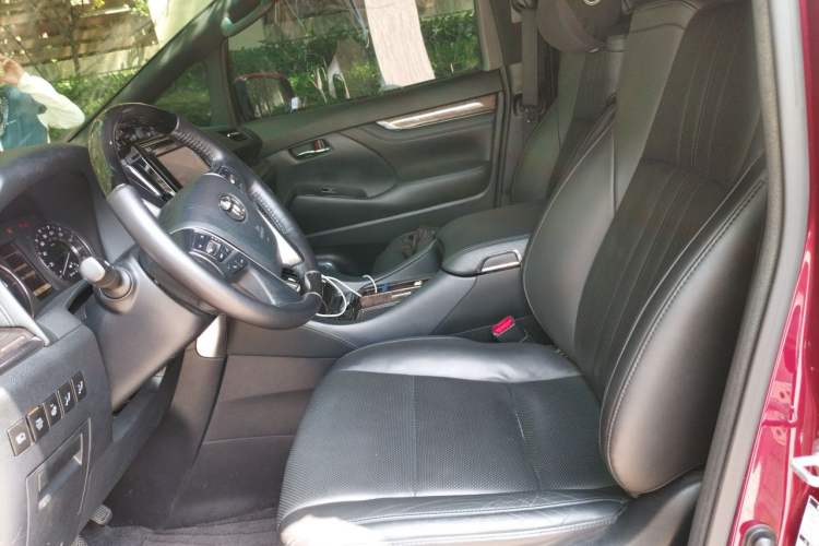 Used Toyota Alphard 2019 Dual-Engine 2.5L Prestige Edition Left Front Seat