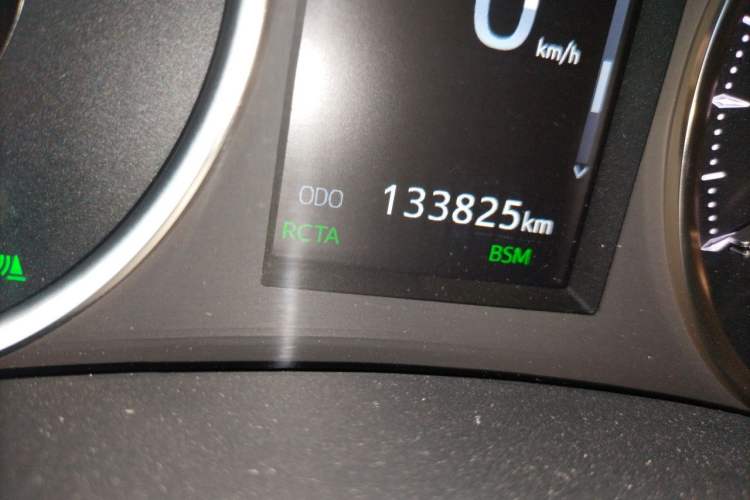 Used Toyota Alphard 2019 Dual-Engine 2.5L Prestige Edition Odometer Close Up