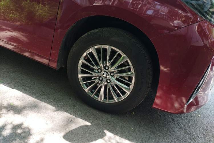 Used Toyota Alphard 2019 Dual-Engine 2.5L Prestige Edition Right Front Wheel Hub