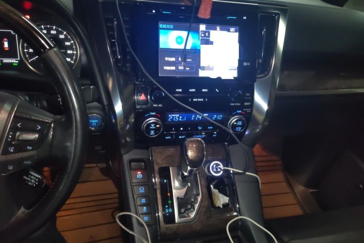 Used Toyota Alphard 2019 Dual-Engine 2.5L Prestige Edition Audio And AC Panel