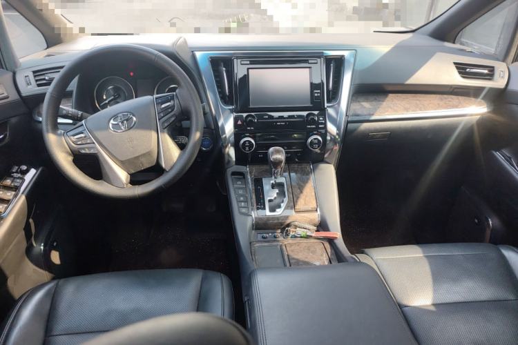 Used Toyota Alphard 2019 Dual-Engine 2.5L Prestige Edition Center Console