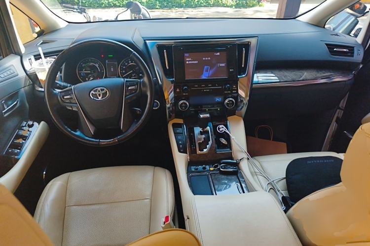 Used Toyota Alphard 2019 Dual-Engine 2.5L Prestige Edition Center Console