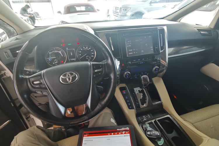 Used Toyota Alphard 2019 Dual-Engine 2.5L Prestige Edition Center Console