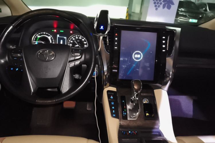 Used Toyota Alphard 2019 Dual-Engine 2.5L Prestige Edition Center Console